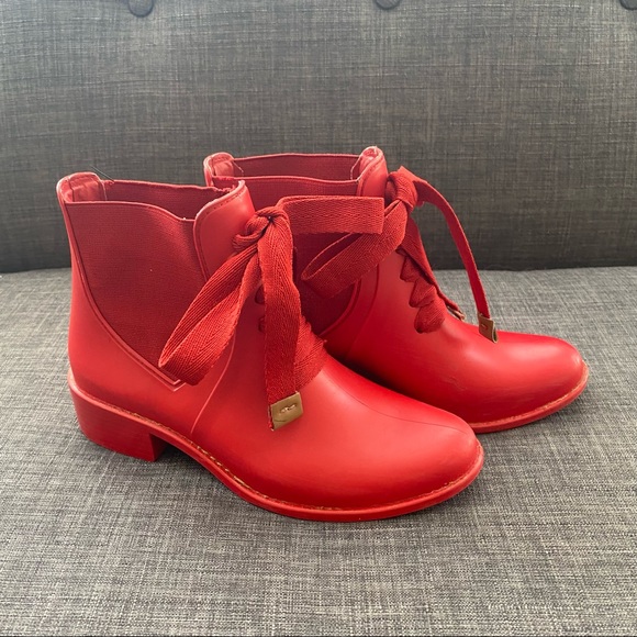 Bernardo Lacey Rain Boot - Picture 2 of 11